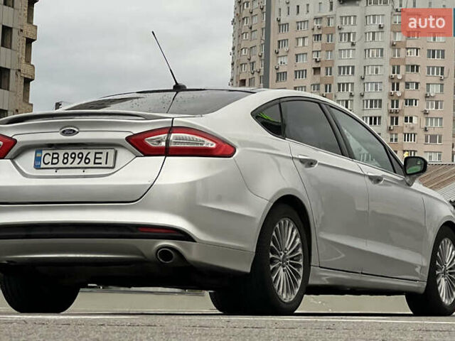 Серый Форд Фьюжн, объемом двигателя 2.5 л и пробегом 235 тыс. км за 7999 $, фото 6 на Automoto.ua