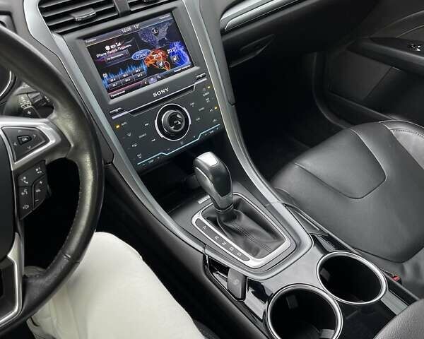 Форд Фьюжен 2012 у Києві на Automoto.ua Сірий Форд Фьюжен, об'ємом двигуна 2 л та пробігом 160 тис. км за 12500 $, фото 11 на Automoto.ua