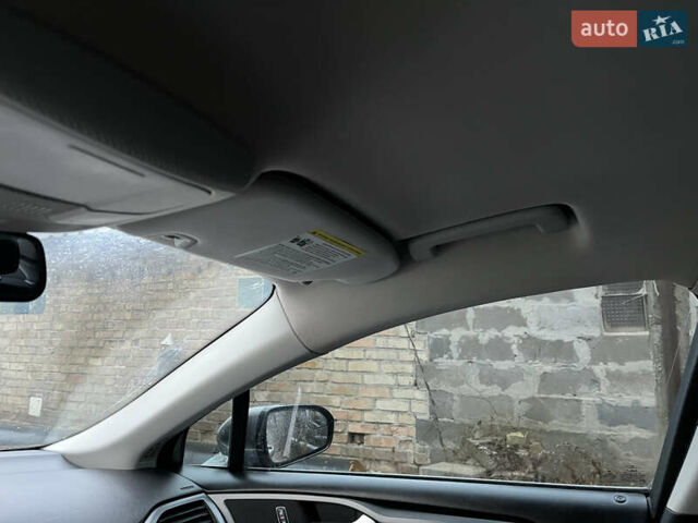 Серый Форд Фьюжн, объемом двигателя 2.49 л и пробегом 195 тыс. км за 9200 $, фото 10 на Automoto.ua