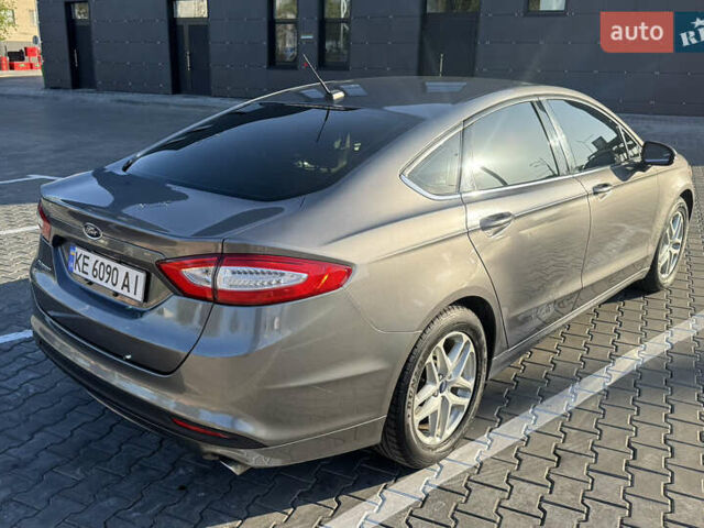 Серый Форд Фьюжн, объемом двигателя 2.49 л и пробегом 205 тыс. км за 9000 $, фото 5 на Automoto.ua