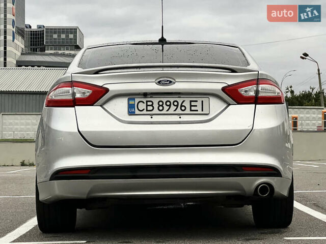 Серый Форд Фьюжн, объемом двигателя 2.5 л и пробегом 235 тыс. км за 7999 $, фото 7 на Automoto.ua