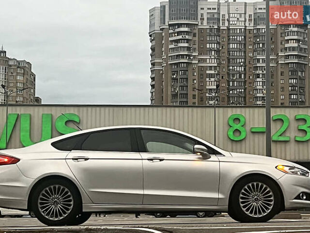 Серый Форд Фьюжн, объемом двигателя 2.5 л и пробегом 235 тыс. км за 7999 $, фото 5 на Automoto.ua