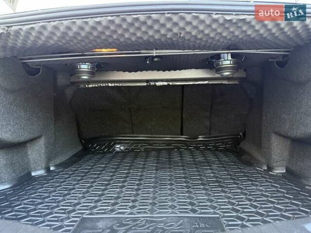 Сірий Форд Фьюжен, об'ємом двигуна 2.5 л та пробігом 125 тис. км за 9800 $, фото 27 на Automoto.ua
