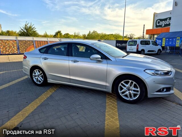 Серый Форд Фьюжн, объемом двигателя 2.5 л и пробегом 130 тыс. км за 9800 $, фото 1 на Automoto.ua