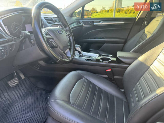 Серый Форд Фьюжн, объемом двигателя 2.49 л и пробегом 205 тыс. км за 9000 $, фото 12 на Automoto.ua