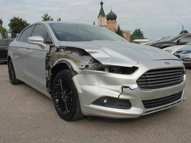 Сірий Форд Фьюжен, об'ємом двигуна 2 л та пробігом 120 тис. км за 10300 $, фото 13 на Automoto.ua