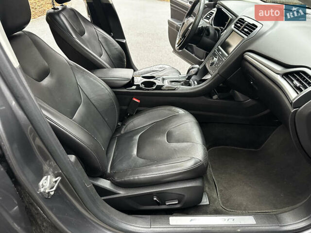 Сірий Форд Фьюжен, об'ємом двигуна 2 л та пробігом 250 тис. км за 7400 $, фото 22 на Automoto.ua