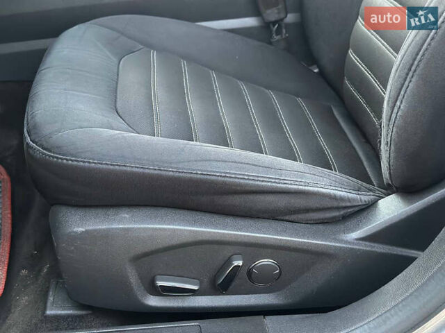 Сірий Форд Фьюжен, об'ємом двигуна 1.5 л та пробігом 250 тис. км за 7600 $, фото 10 на Automoto.ua
