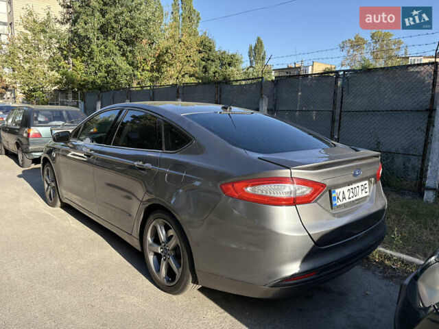 Сірий Форд Фьюжен, об'ємом двигуна 1.6 л та пробігом 158 тис. км за 9500 $, фото 4 на Automoto.ua