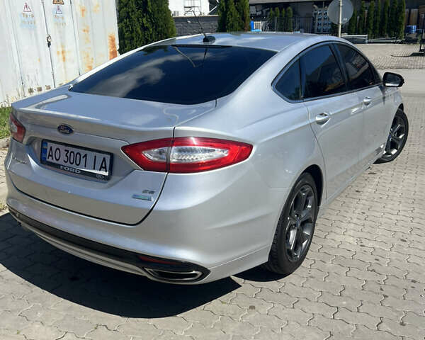 Сірий Форд Фьюжен, об'ємом двигуна 2 л та пробігом 156 тис. км за 9999 $, фото 5 на Automoto.ua