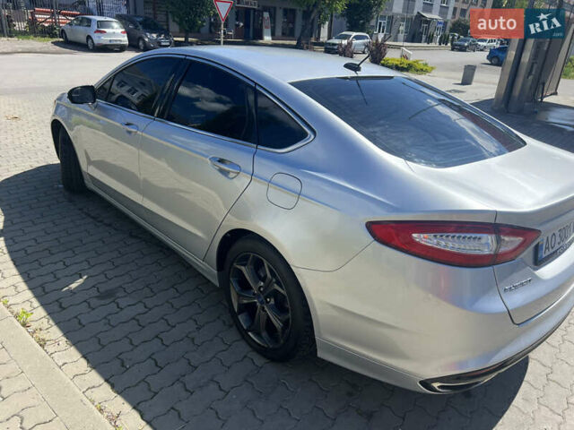 Сірий Форд Фьюжен, об'ємом двигуна 2 л та пробігом 156 тис. км за 9999 $, фото 2 на Automoto.ua