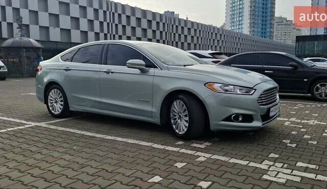 Серый Форд Фьюжн, объемом двигателя 2 л и пробегом 180 тыс. км за 10700 $, фото 5 на Automoto.ua