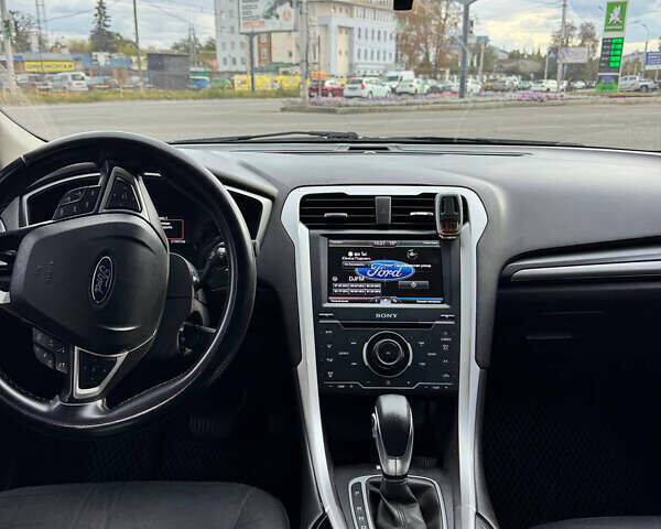 Сірий Форд Фьюжен, об'ємом двигуна 2.49 л та пробігом 212 тис. км за 9000 $, фото 8 на Automoto.ua