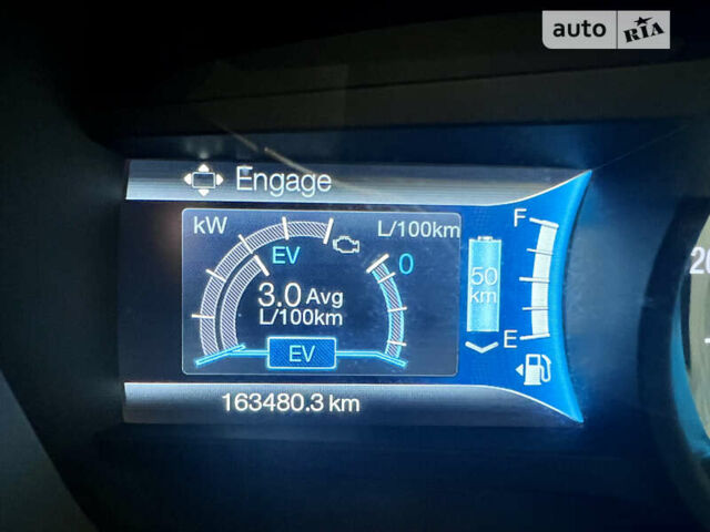 Форд Фьюжн 2013 в Полтаве на Automoto.ua Серый Форд Фьюжн, объемом двигателя 2 л и пробегом 162 тыс. км за 12300 $, фото 2 на Automoto.ua