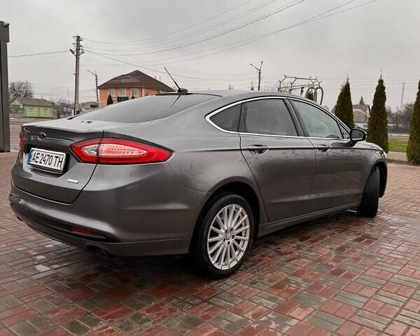 Сірий Форд Фьюжен, об'ємом двигуна 1.6 л та пробігом 246 тис. км за 9600 $, фото 1 на Automoto.ua