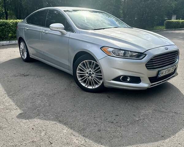 Форд Фьюжн 2013 в Дубно на Automoto.ua Серый Форд Фьюжн, объемом двигателя 2 л и пробегом 190 тыс. км за 8500 $, фото 6 на Automoto.ua