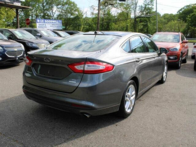 Сірий Форд Фьюжен, об'ємом двигуна 1.6 л та пробігом 140 тис. км за 8200 $, фото 5 на Automoto.ua