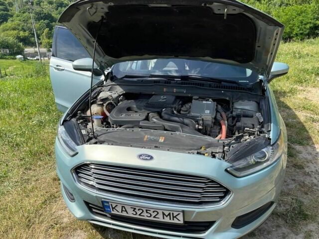 Сірий Форд Фьюжен, об'ємом двигуна 2 л та пробігом 218 тис. км за 4200 $, фото 12 на Automoto.ua