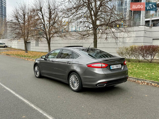 Сірий Форд Фьюжен, об'ємом двигуна 2 л та пробігом 248 тис. км за 7300 $, фото 5 на Automoto.ua