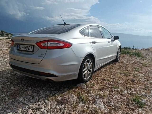 Серый Форд Фьюжн, объемом двигателя 1.6 л и пробегом 230 тыс. км за 8699 $, фото 7 на Automoto.ua