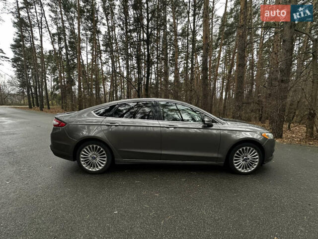 Сірий Форд Фьюжен, об'ємом двигуна 2 л та пробігом 250 тис. км за 7400 $, фото 2 на Automoto.ua