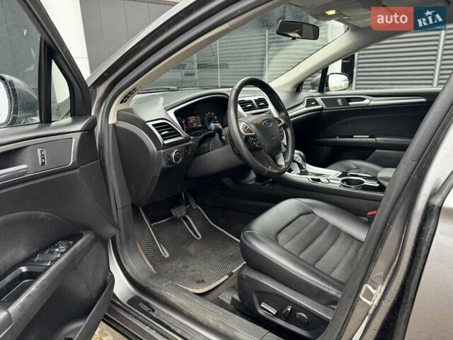 Серый Форд Фьюжн, объемом двигателя 2.5 л и пробегом 197 тыс. км за 7200 $, фото 10 на Automoto.ua