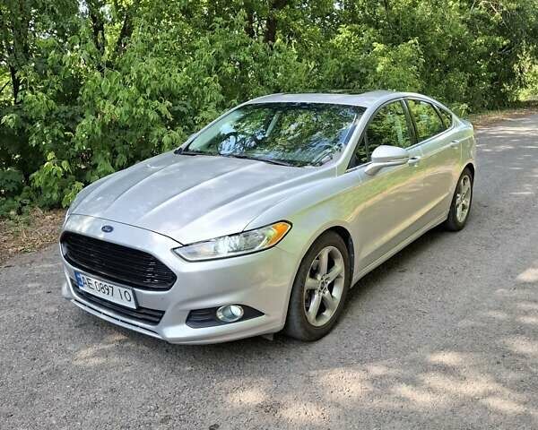 Сірий Форд Фьюжен, об'ємом двигуна 1.6 л та пробігом 201 тис. км за 9300 $, фото 1 на Automoto.ua