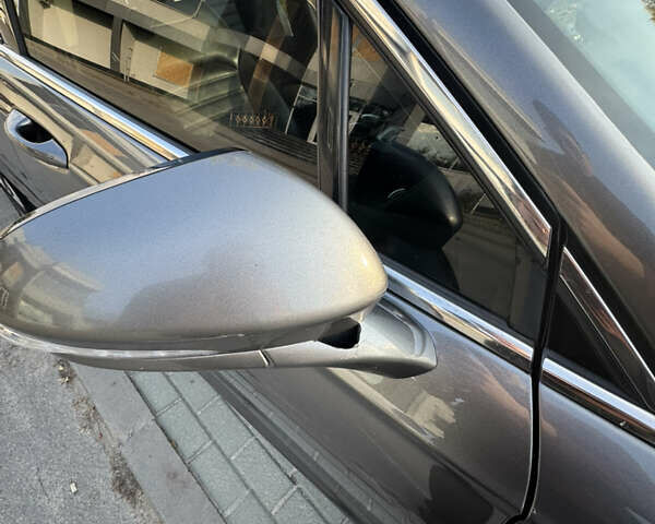 Серый Форд Фьюжн, объемом двигателя 2 л и пробегом 248 тыс. км за 8100 $, фото 21 на Automoto.ua