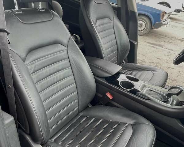 Сірий Форд Фьюжен, об'ємом двигуна 2 л та пробігом 158 тис. км за 10900 $, фото 13 на Automoto.ua