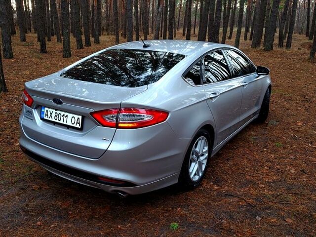 Серый Форд Фьюжн, объемом двигателя 2.5 л и пробегом 180 тыс. км за 10600 $, фото 1 на Automoto.ua