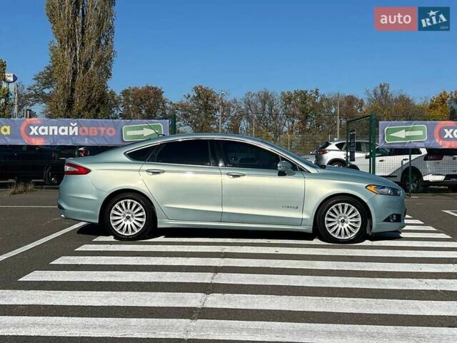 Серый Форд Фьюжн, объемом двигателя 2 л и пробегом 181 тыс. км за 11499 $, фото 3 на Automoto.ua