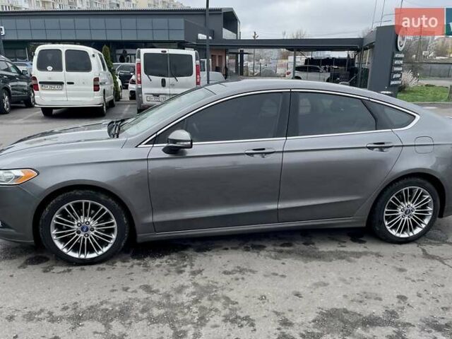 Сірий Форд Фьюжен, об'ємом двигуна 2 л та пробігом 158 тис. км за 10900 $, фото 2 на Automoto.ua