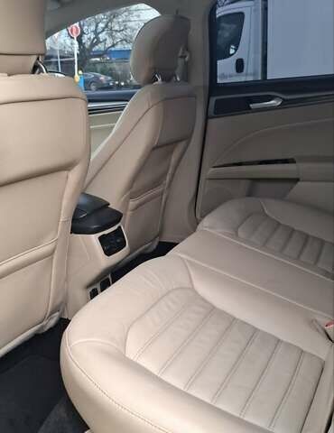 Серый Форд Фьюжн, объемом двигателя 2 л и пробегом 180 тыс. км за 10700 $, фото 13 на Automoto.ua