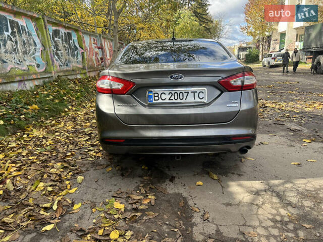 Серый Форд Фьюжн, объемом двигателя 1.6 л и пробегом 165 тыс. км за 8999 $, фото 10 на Automoto.ua