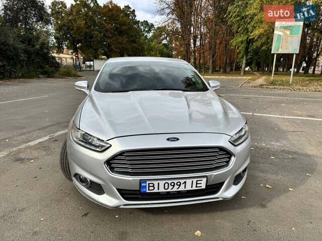 Сірий Форд Фьюжен, об'ємом двигуна 2.49 л та пробігом 212 тис. км за 9000 $, фото 2 на Automoto.ua