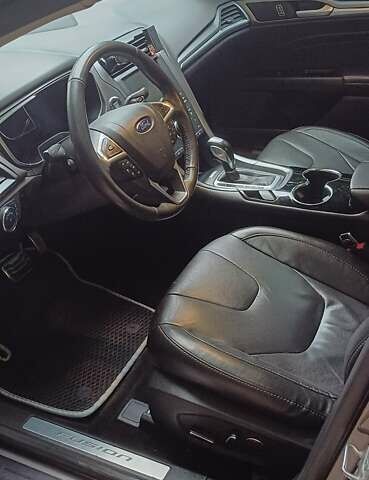 Сірий Форд Фьюжен, об'ємом двигуна 2 л та пробігом 151 тис. км за 11500 $, фото 10 на Automoto.ua