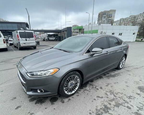 Сірий Форд Фьюжен, об'ємом двигуна 2 л та пробігом 158 тис. км за 10900 $, фото 1 на Automoto.ua