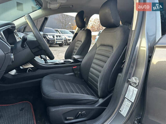 Сірий Форд Фьюжен, об'ємом двигуна 1.5 л та пробігом 250 тис. км за 7600 $, фото 9 на Automoto.ua
