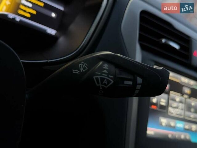 Серый Форд Фьюжн, объемом двигателя 1.6 л и пробегом 223 тыс. км за 9990 $, фото 25 на Automoto.ua