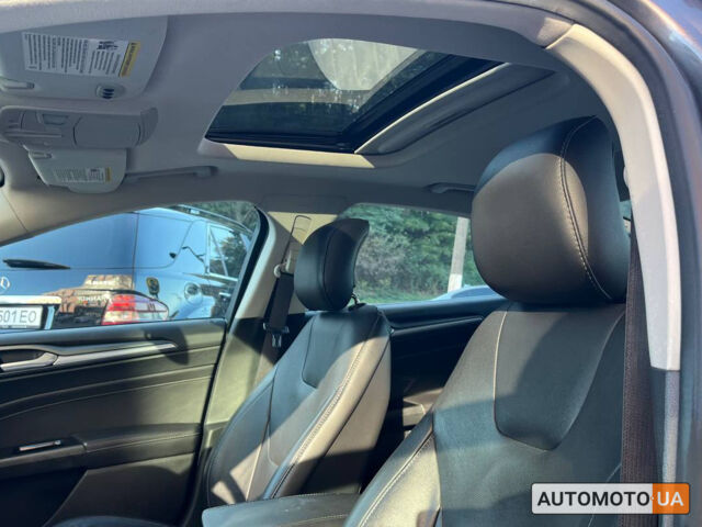 Серый Форд Фьюжн, объемом двигателя 2 л и пробегом 172 тыс. км за 10700 $, фото 9 на Automoto.ua