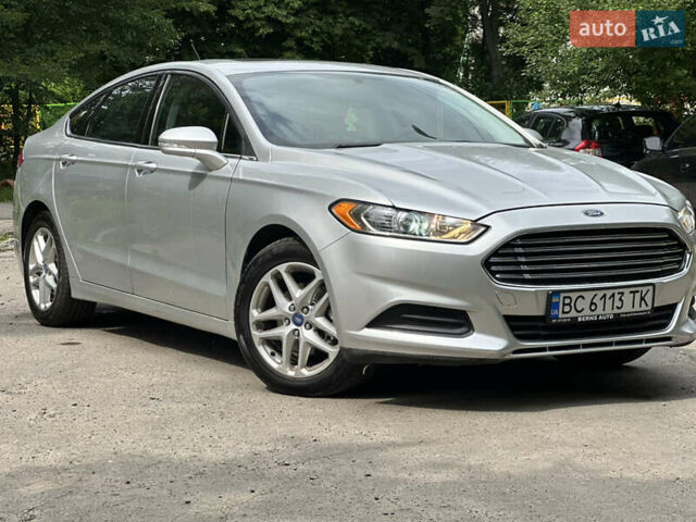Сірий Форд Фьюжен, об'ємом двигуна 2.5 л та пробігом 180 тис. км за 7999 $, фото 2 на Automoto.ua