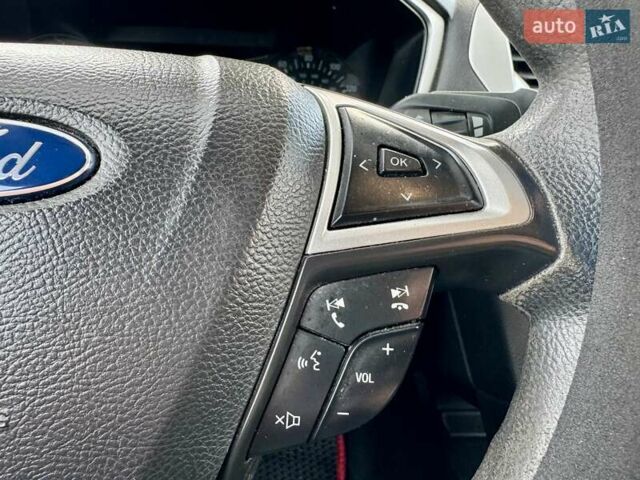 Сірий Форд Фьюжен, об'ємом двигуна 2.49 л та пробігом 217 тис. км за 7700 $, фото 18 на Automoto.ua