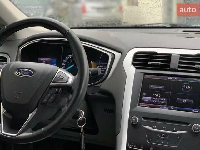 Сірий Форд Фьюжен, об'ємом двигуна 1.6 л та пробігом 138 тис. км за 8500 $, фото 6 на Automoto.ua