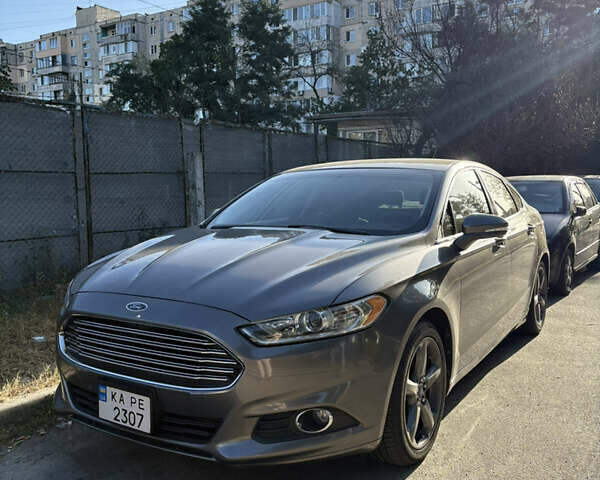 Сірий Форд Фьюжен, об'ємом двигуна 1.6 л та пробігом 158 тис. км за 9500 $, фото 1 на Automoto.ua