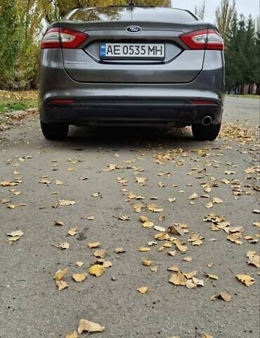 Сірий Форд Фьюжен, об'ємом двигуна 2.49 л та пробігом 198 тис. км за 9800 $, фото 2 на Automoto.ua