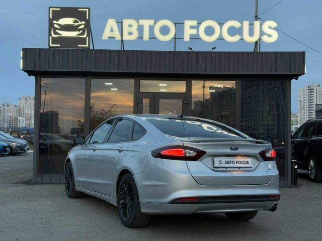 Сірий Форд Фьюжен, об'ємом двигуна 0 л та пробігом 223 тис. км за 9990 $, фото 4 на Automoto.ua