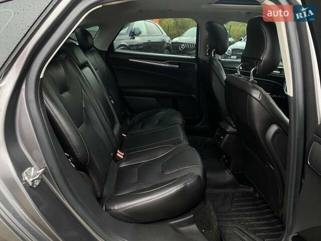 Серый Форд Фьюжн, объемом двигателя 2 л и пробегом 231 тыс. км за 11500 $, фото 20 на Automoto.ua