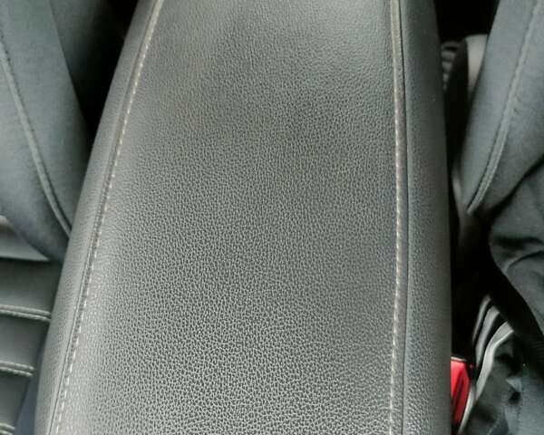 Серый Форд Фьюжн, объемом двигателя 1.6 л и пробегом 232 тыс. км за 8300 $, фото 17 на Automoto.ua