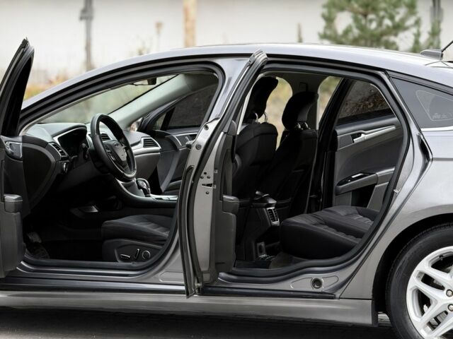 Серый Форд Фьюжн, объемом двигателя 1.5 л и пробегом 200 тыс. км за 7799 $, фото 11 на Automoto.ua