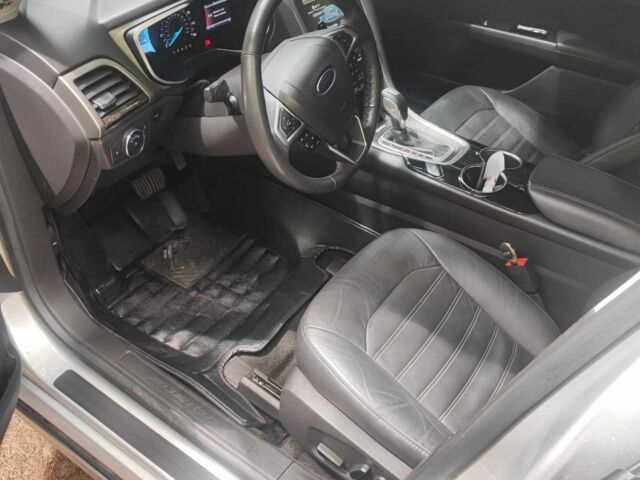 Сірий Форд Фьюжен, об'ємом двигуна 2 л та пробігом 120 тис. км за 10300 $, фото 7 на Automoto.ua